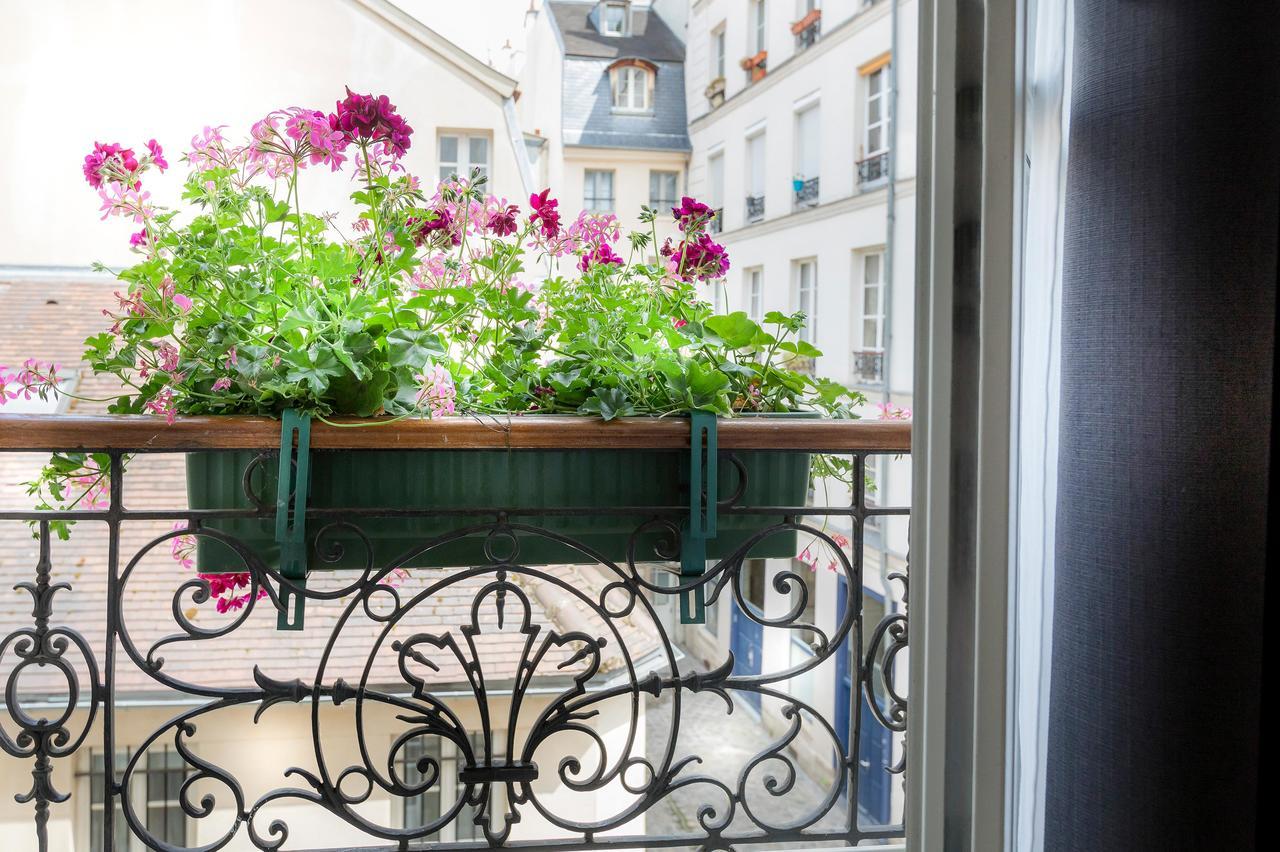 Hotel Jeanne D'Arc Le Marais Paris Exterior photo